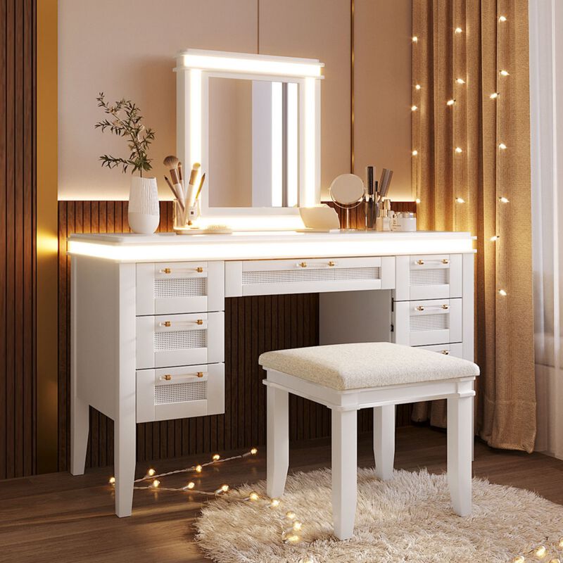 Vabsak LED Lighted Vanity Set image number 3