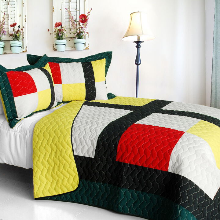 3-Piece Vermicelli Quilted Geometric Patchwork Quilt Set with Matching Shams