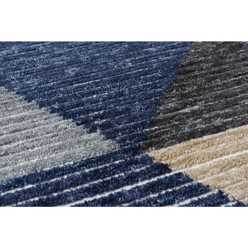 Vista Ivory 5'X7'6" Tufted Internet Rug in Ivory