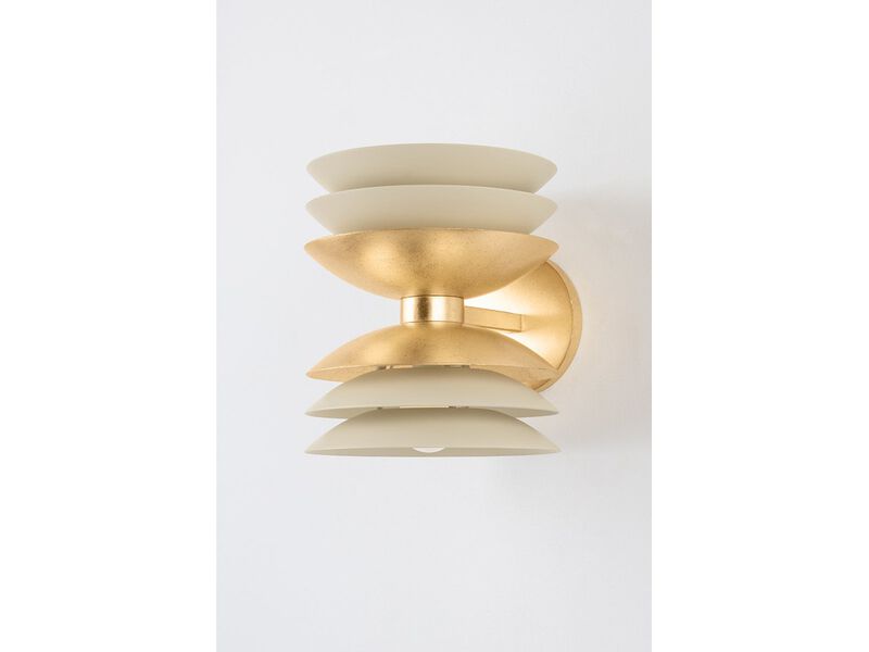 Oneida Wall Sconce image number 4