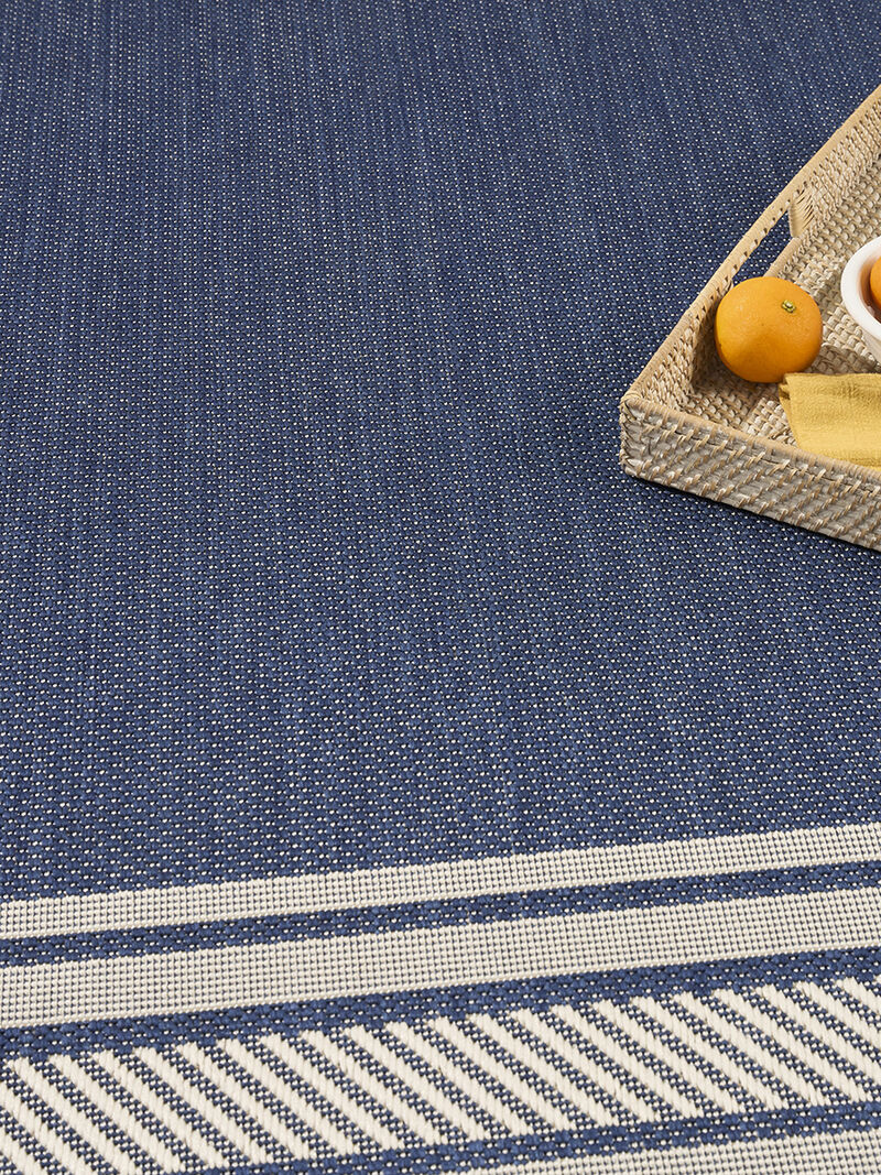 Horizon Indoor/Outdoor HOZ03 Navy 10' x 14' Rug
