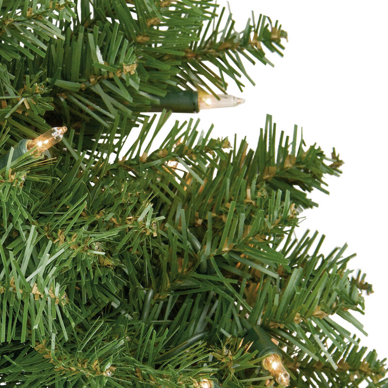 Pre-Lit Rockwood Pine Artificial Christmas Wreath - 24-Inch  Clear Lights image number 1