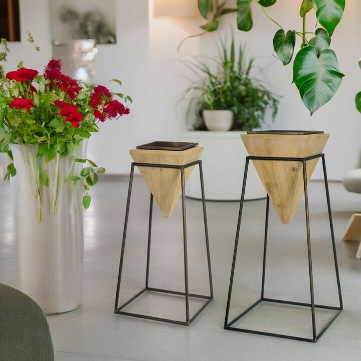 Planter &ndash; Decorative Pot for Home and Garden Plant Display