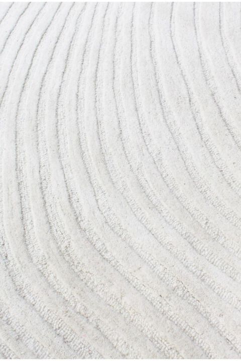 Polo HLT1820 Ivory 5' x 8' Rug