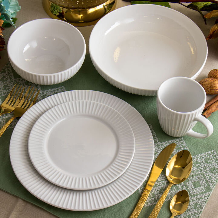 Elama Elle 18 Piece Porcelain Dinnerware Set with 2 Large Serving Bowls in White