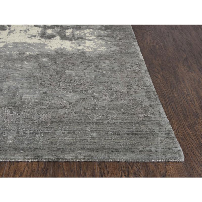Radiant Gray 5' x 8' Hybrid Rug