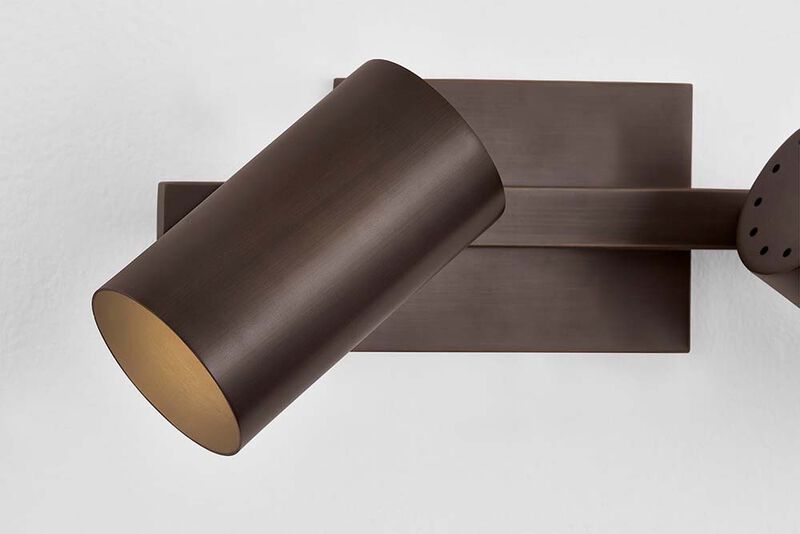 Rueben Bath And Vanity image number 2