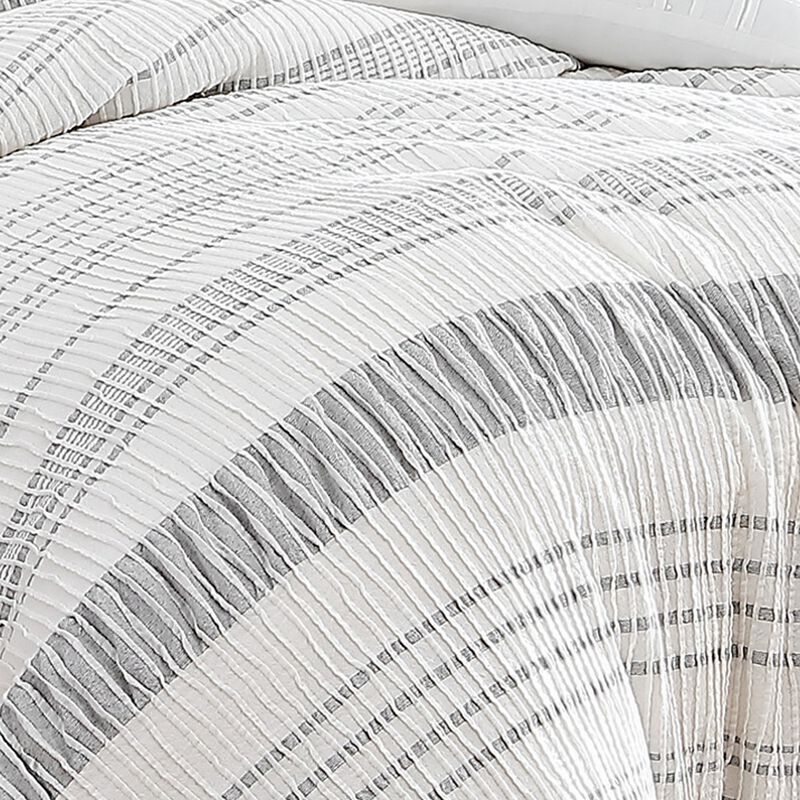 Wim 6 Piece King Size Duvet Comforter Set with Accent Pillows, Striped Gray - Benzara