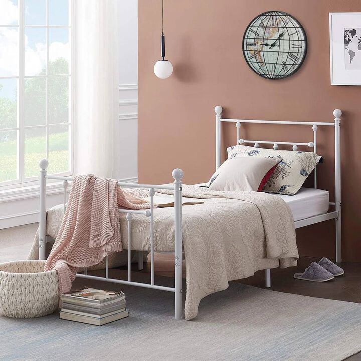 Classic Victorian-Inspired Metal Bed Frame &ndash; Headboard & Footboard Included