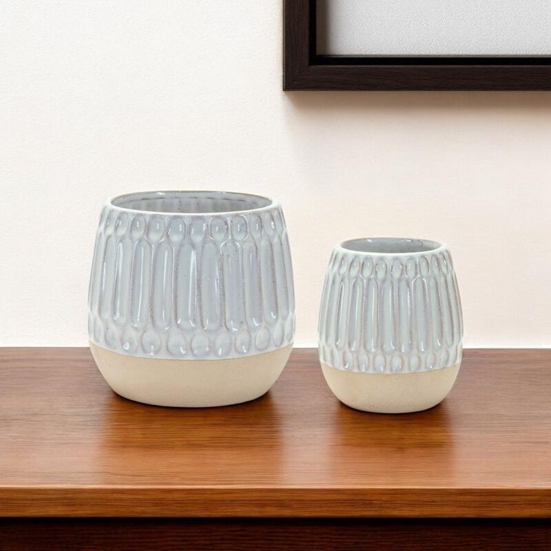 Hivvago Set of Two Beige and White Ribbed Round Porcelain Table Vase
