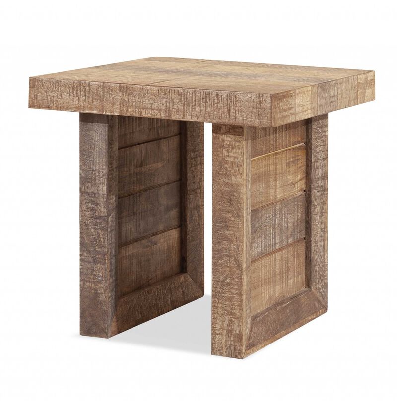 Rustic Square End Table in Solid Wood &ndash; Sturdy and Stylish
