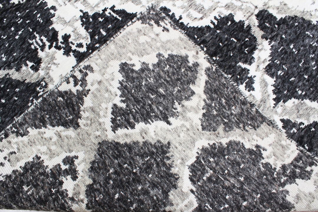Malibu 840605 Charcoal 8' x 10' Rug
