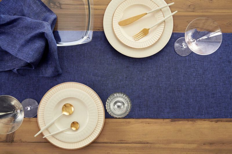Solino Home Athena 100% Linen Table Runner &ndash; Handcrafted, Machine Washable, Perfect for Holiday and Everyday Dining
