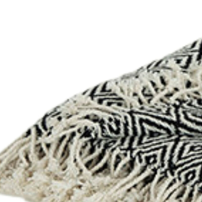 HomeRoots 50" X 60" Black And White Cotton Chevron Throw Blanket with Tassels image number 2