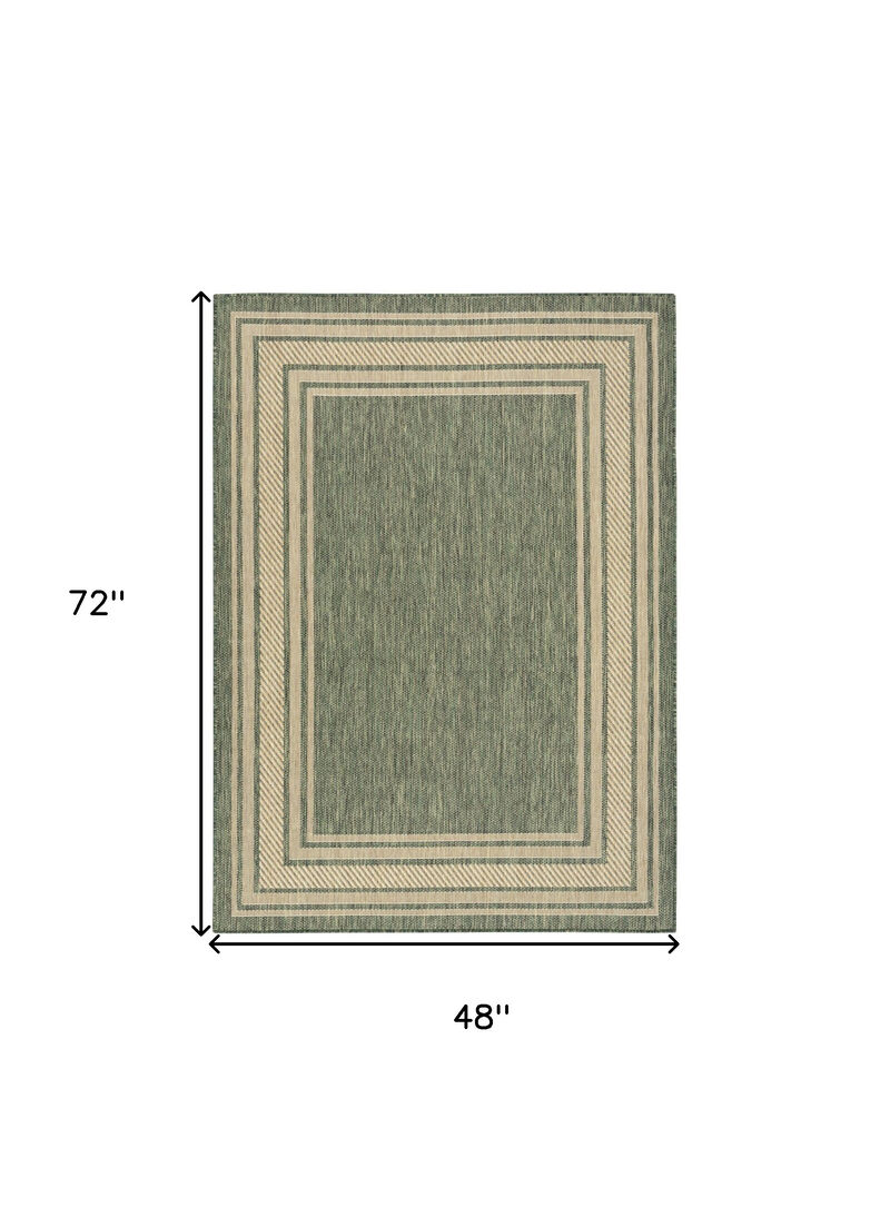 HomeRoots Geometric Indoor Outdoor Area Rug image number 6