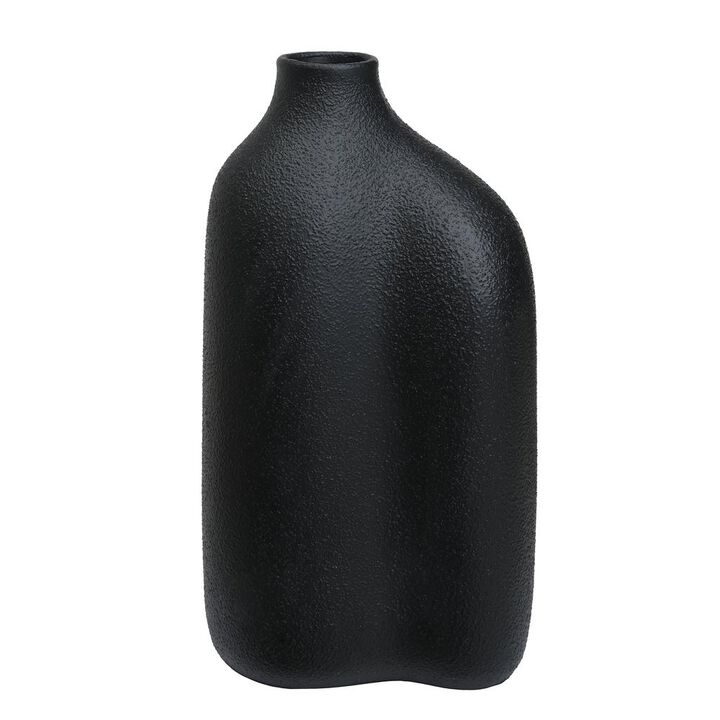 Renwil Challenger Ceramic Vase
