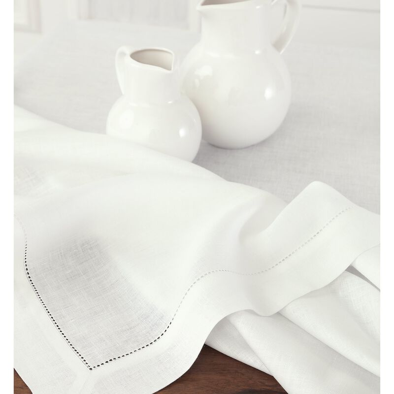Solino Home Classic Hemstitch 100% Linen Tablecloth &ndash; Handcrafted, Machine Washable, Perfect for Holiday and Everyday Dining