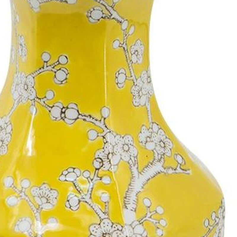 HomeRoots 14" Yellow And White Chinoiserie Floral Porcelain Table Vase image number 4