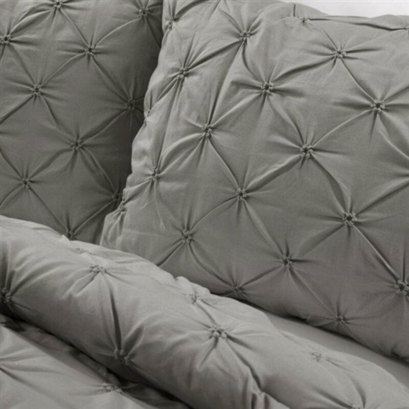Soft Cotton Comforter Set &ndash; 3-Piece Pleated Design for a Modern Bedroom