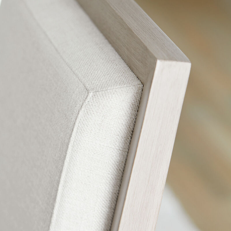 Axiom Arm Chair image number 3
