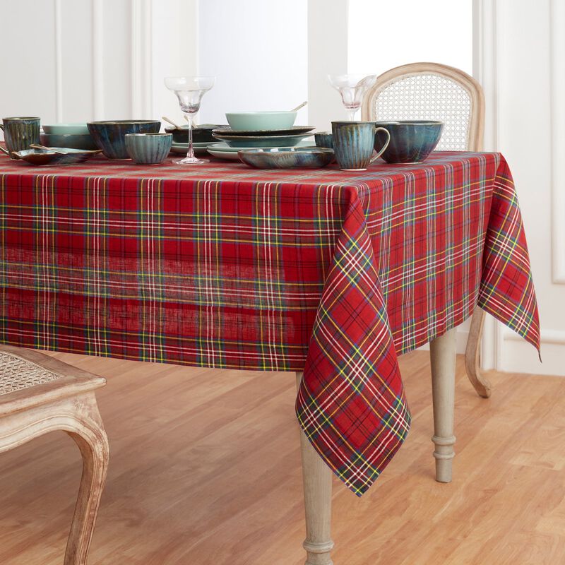 Solino Home 100% Pure Linen Tablecloth - Classic Tartan Plaid