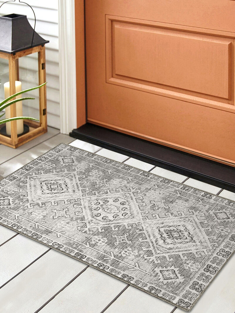 Brisbane BR2 Silver 20" x 30" Rug