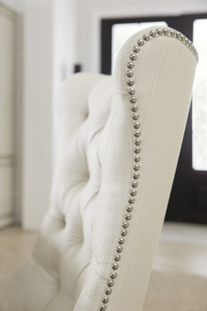 Sanctuary Hostesse Upholstered Chair