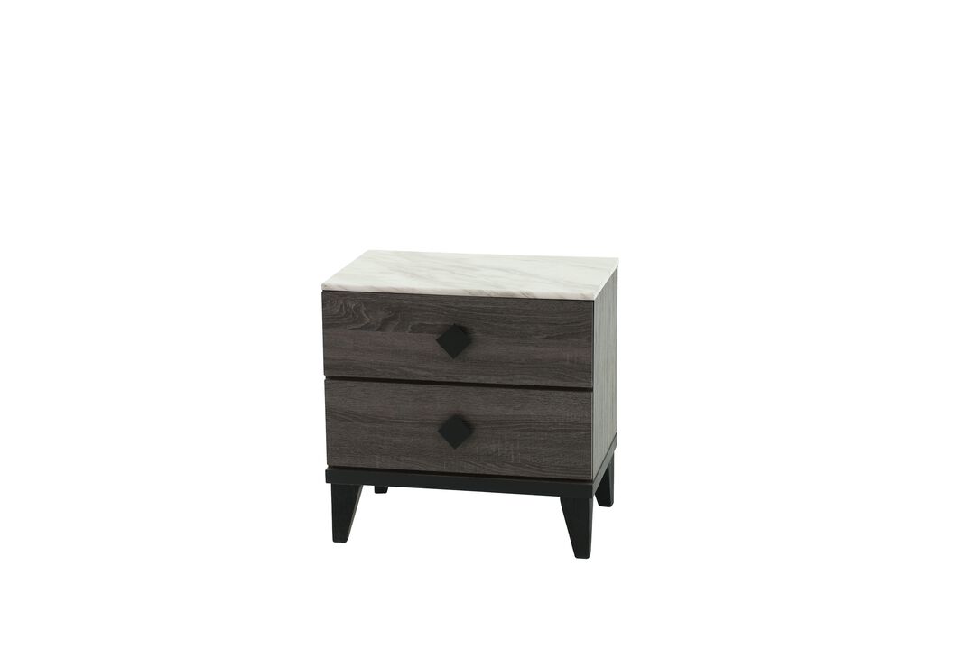 Streamdale Nightstand In Dark Oak (Rustic Accents)