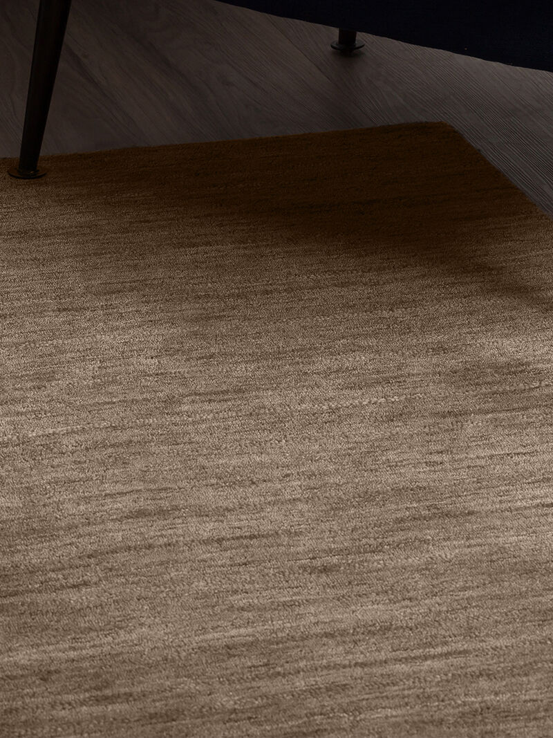 Rafia RF100 Chocolate 9' x 13' Rug