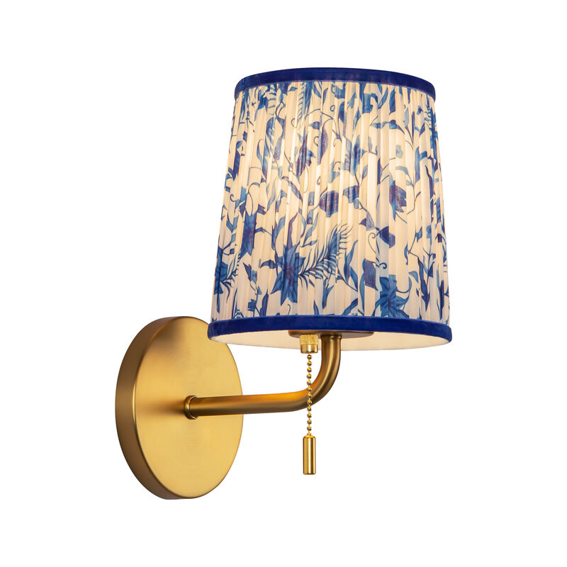 Scout 10-in Damp-Rated Wall/Vanity Light with Patterned Pleated Linen Shade image number 3