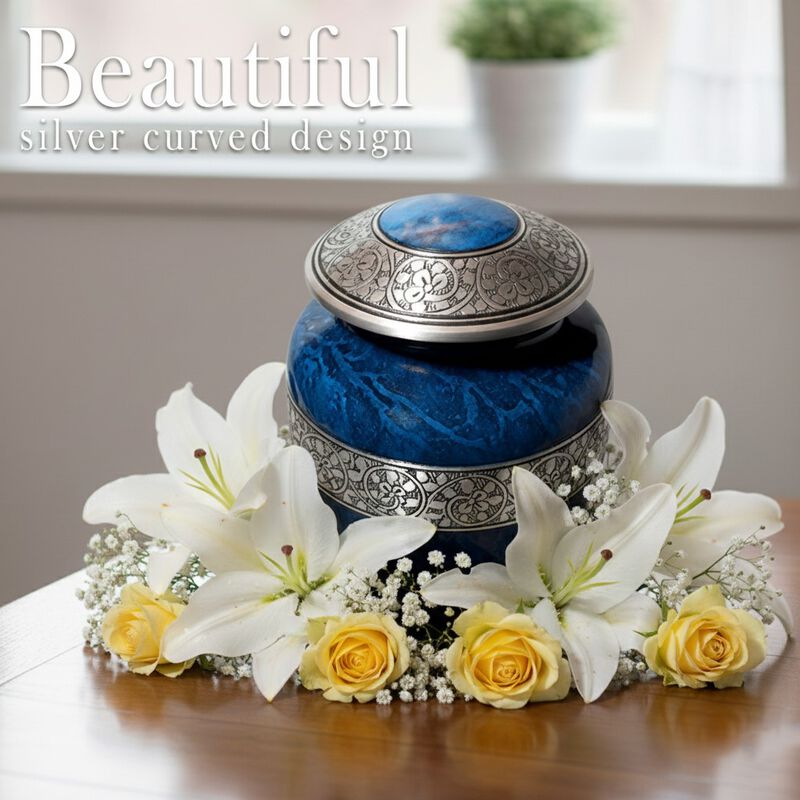 Emerald Grace Urn image number 1