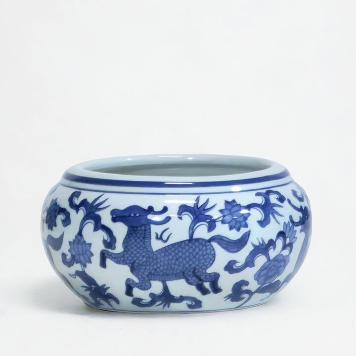 Aai Round Planter, Chinoiserie Deer Design, Blue And White