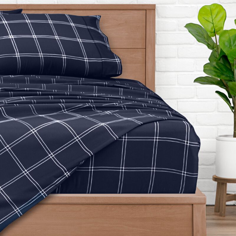 Printed Pattern Ultra Soft Brushed Sheet Set image number 4