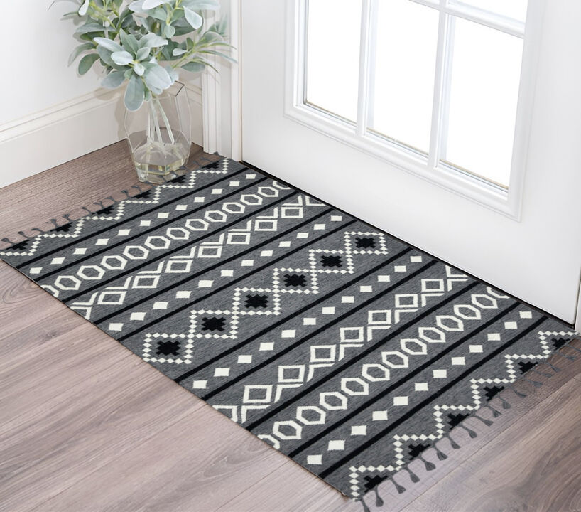 HomeRoots Wool Geometric Handmade Area Rug With Fringe