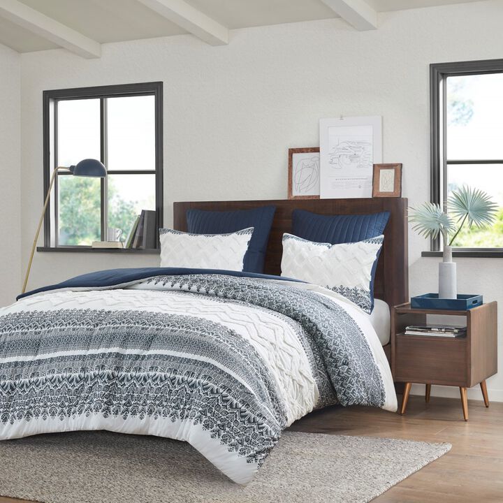 Gracie Mills Robbins 3-Piece Cotton Comforter Set with Chenille Tufting