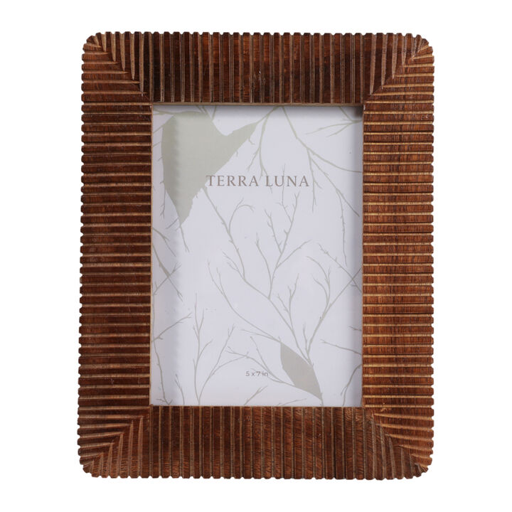 5x7 Ridged Wood Photo Frame