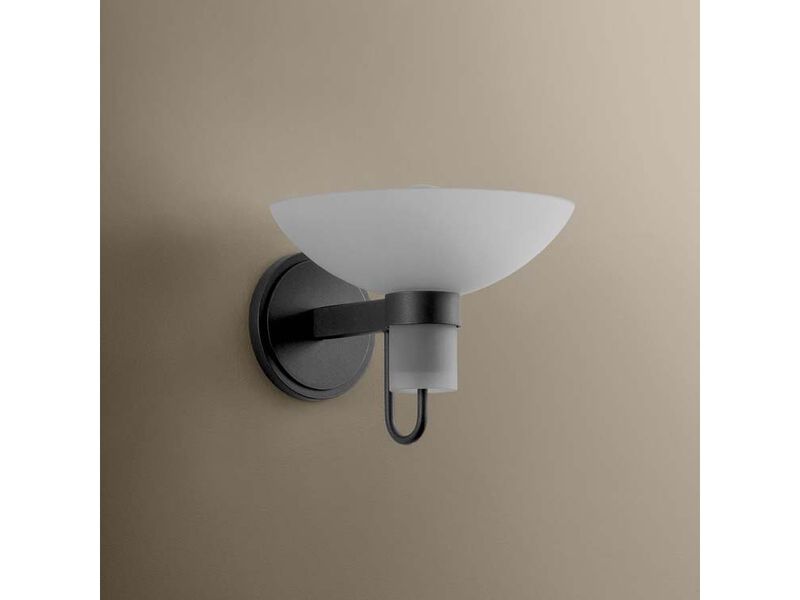 Arturo Wall Sconce image number 2