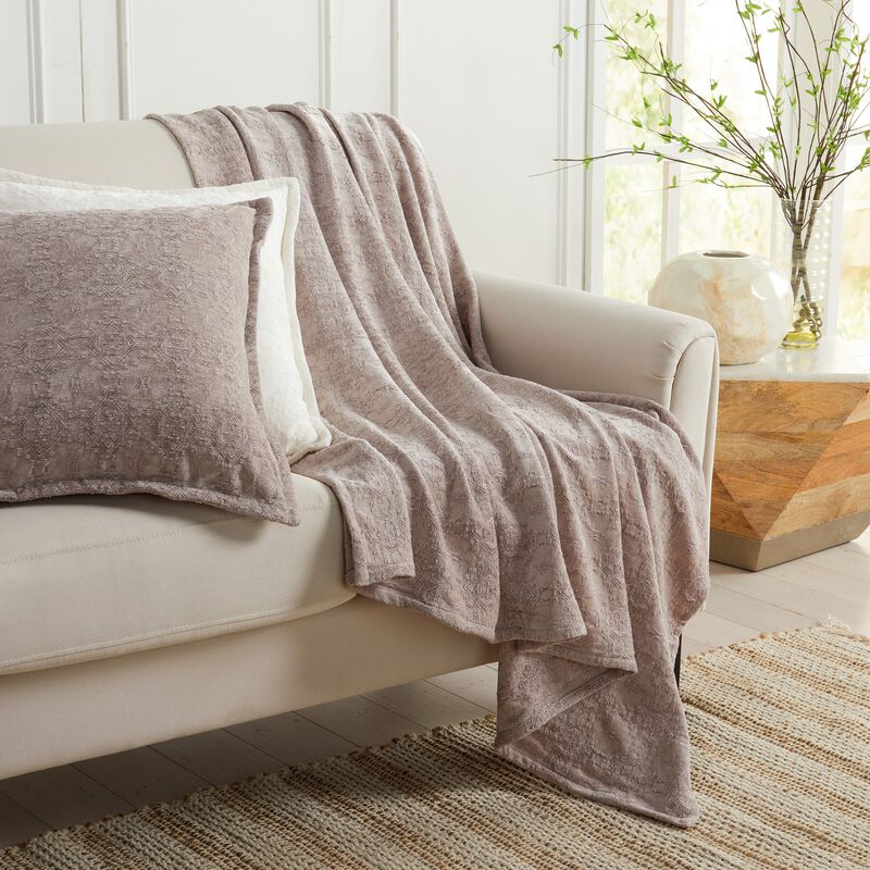 Market & Place Chenille Textured Throw Blanket