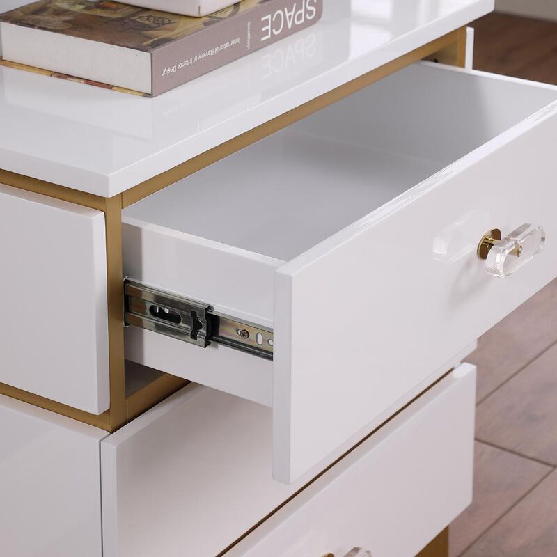 Best Master Furniture Tambert White Lacquered Side Table with Gold Accents