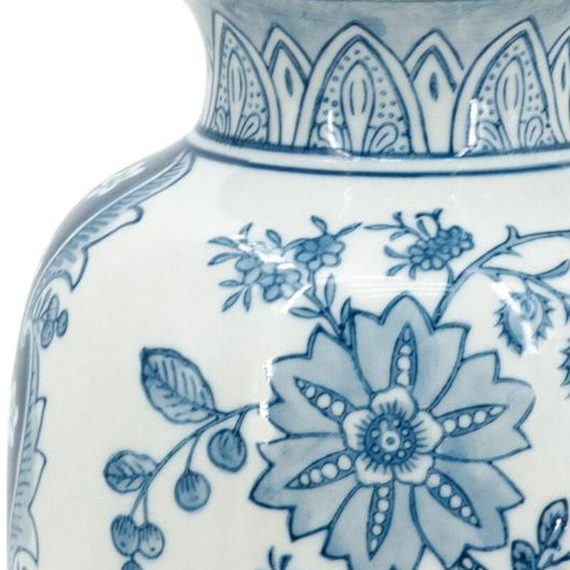 HomeRoots 9" Light Blue And White Floral Round Porcelain Jar image number 4