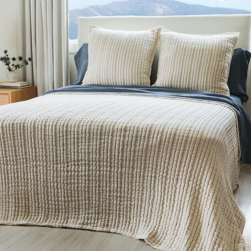 Coastal Stitch Quilted Bedspread image number 2