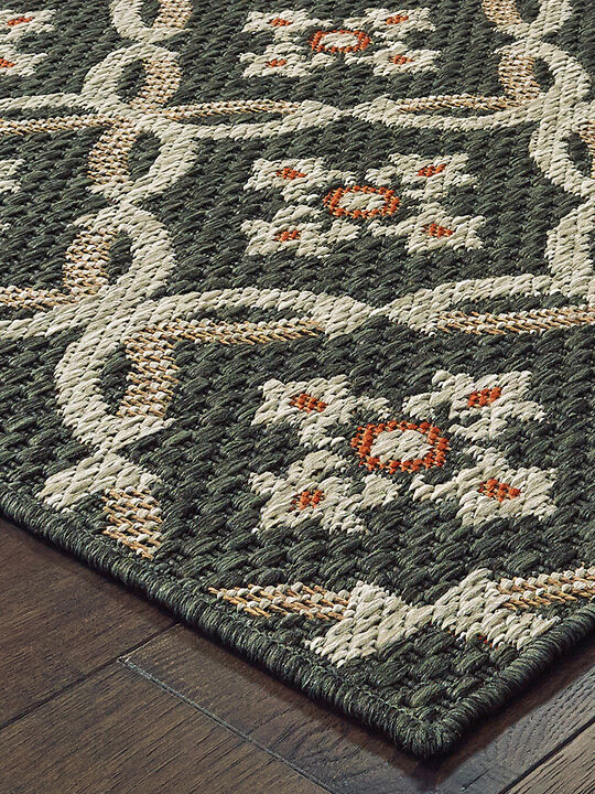 Latitude 3'3" x 5' Grey Rug