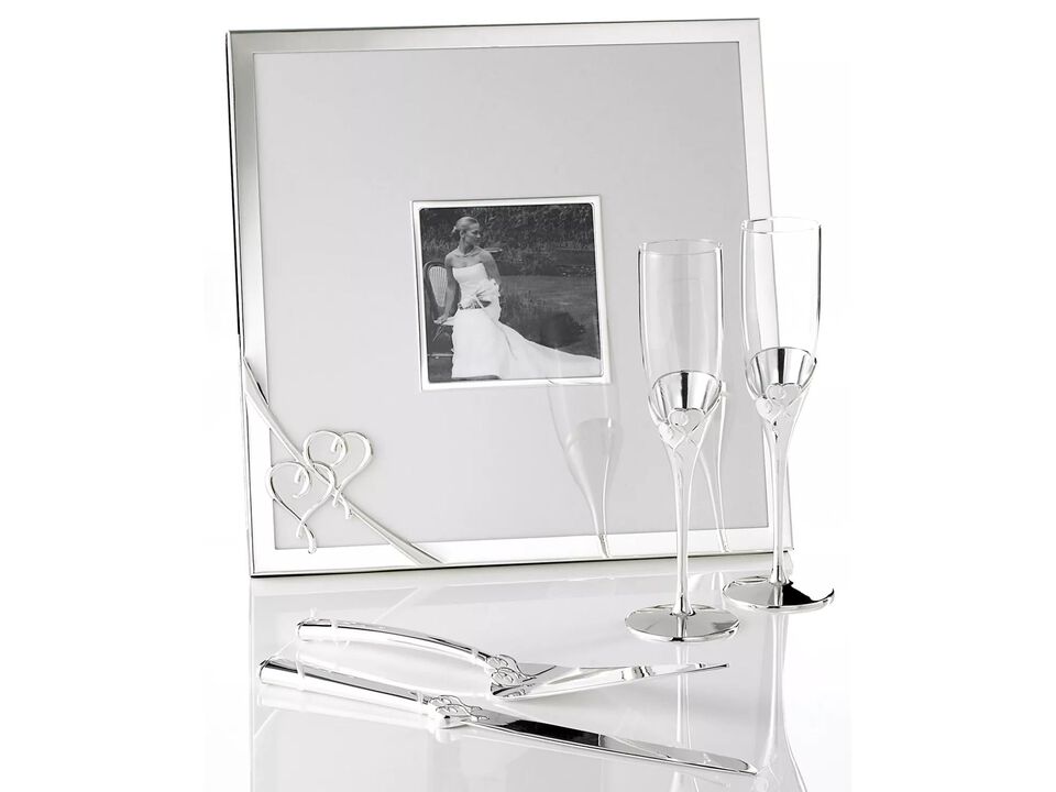 Lenox True Love Glass Flute Pair and True Love 2-Piece Dessert Set, Silver, Regular 13"