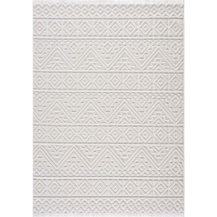 United Weavers Chelsea Kane White Area Rug 5'3 x 7'2