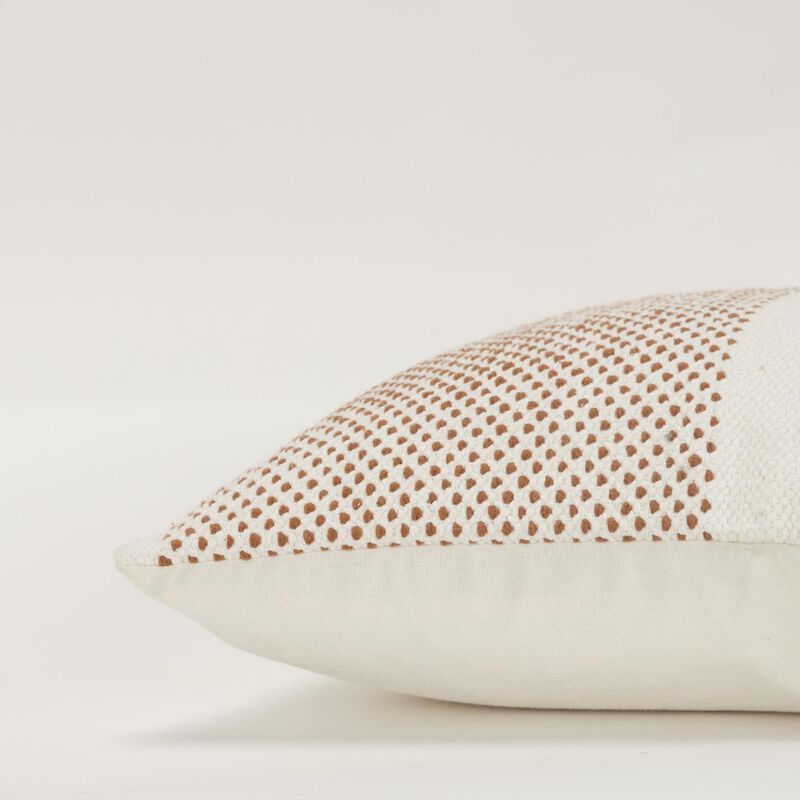 T21540 Pillow