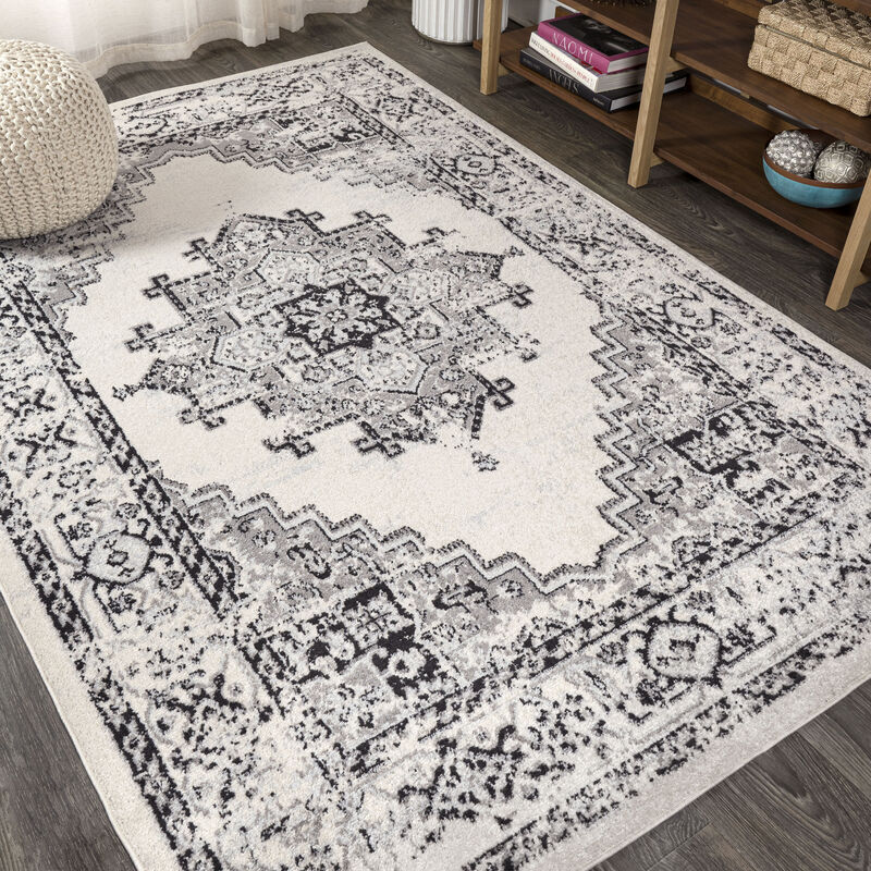 Inigo Cottage Medallion Area Rug