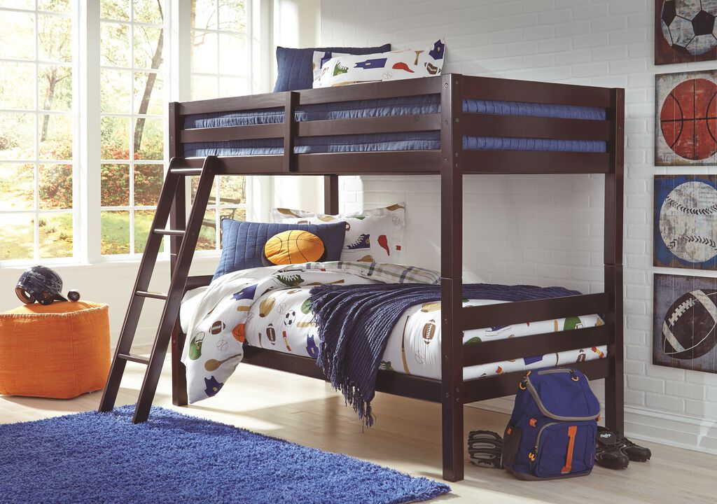 Halanton Twin/Twin Bunk Bed w/Ladder
