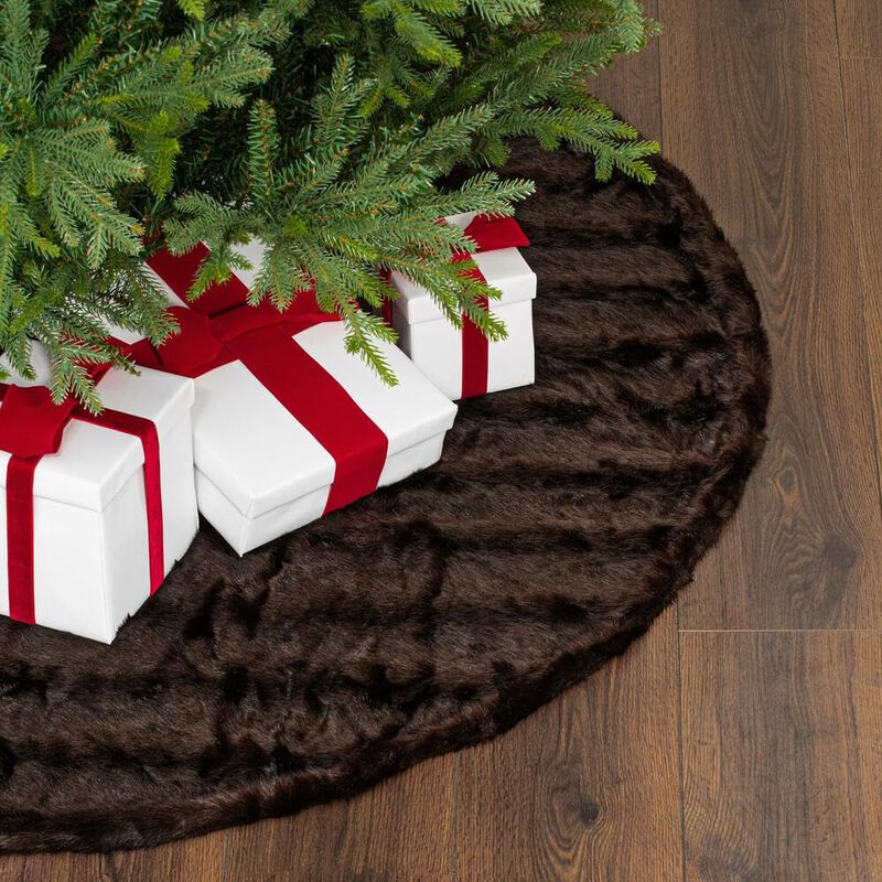 Vickerman 60" Cocoa Mink Faux Fur Tree Skirt image number 6