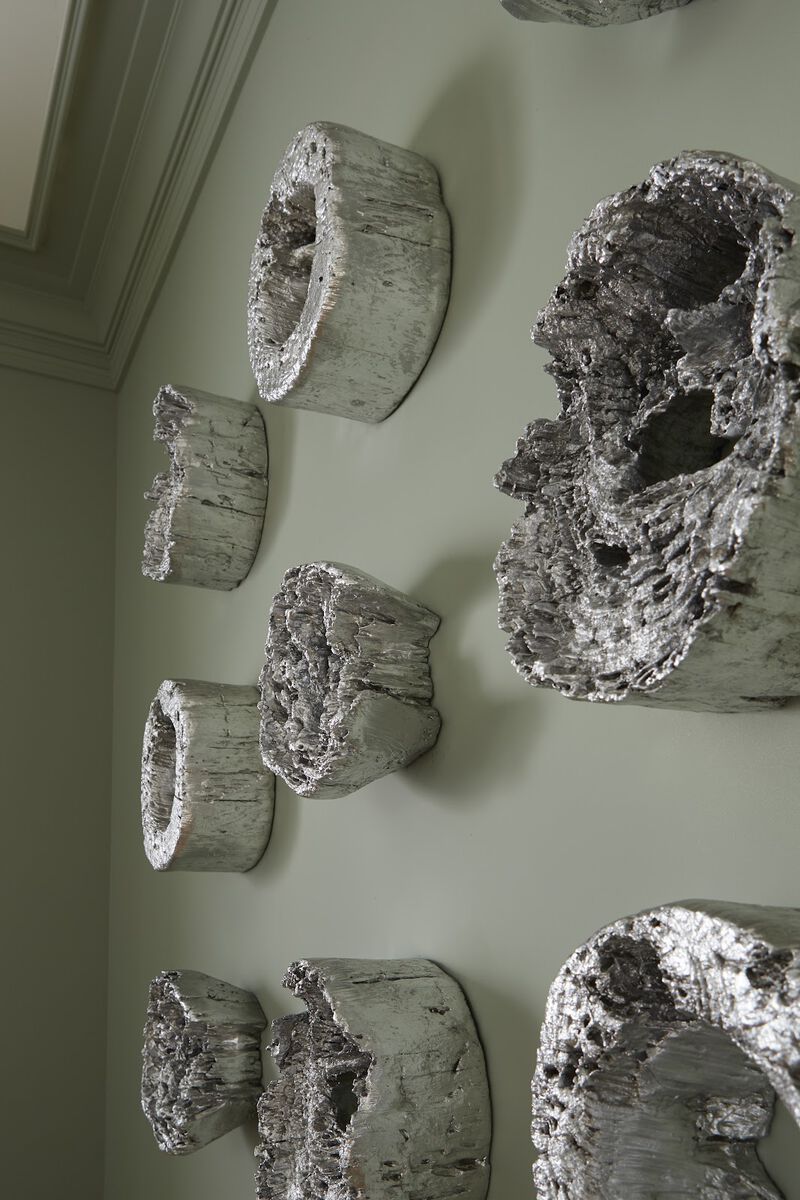 Cast Eroded Wood Circle Wall Tile