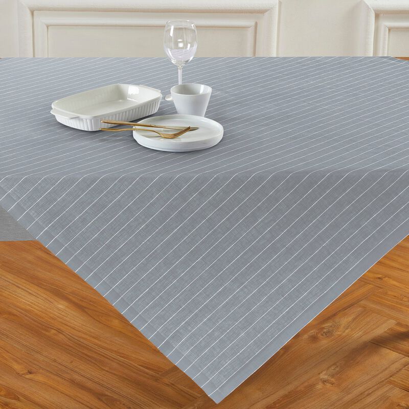 Solino Home Pinstripe 100% Linen Table Throw &ndash; Handcrafted, Machine Washable, Perfect for Holiday and Everyday Dining